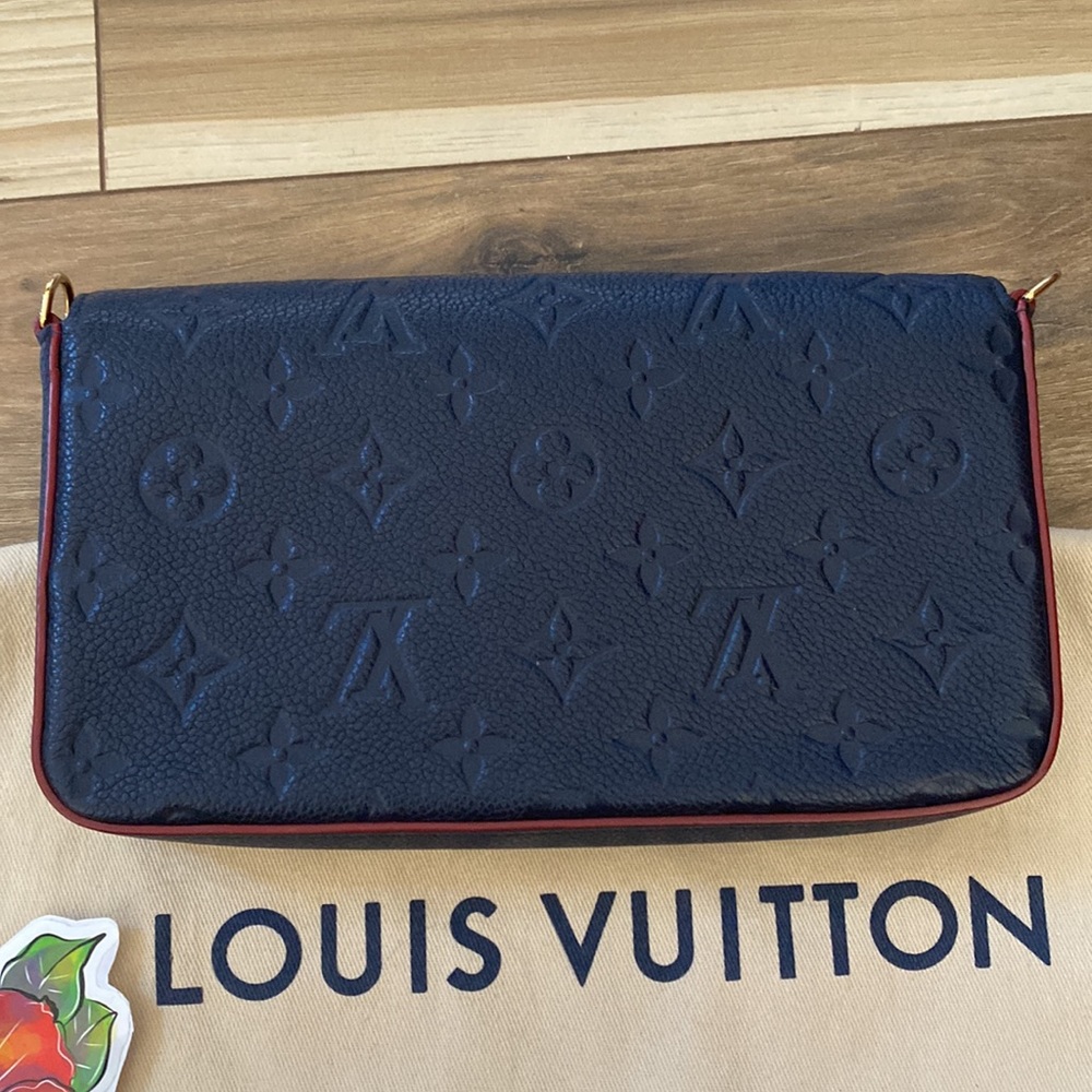 Sold - Picture 4 of 12